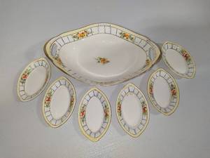 lot 73 image: Nippon Hand Painted Serving Dish & Salt Dips