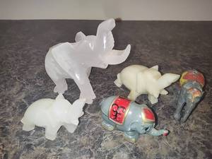 lot 59 image: Asst Elephants