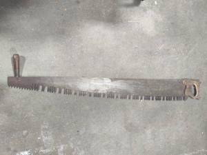 lot 101 image: Simonds Two-Person Lumberjack Saw