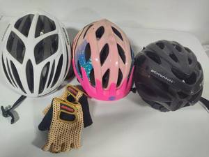 lot 117 image: Bike Helmets