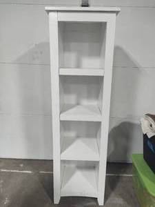lot 146 image: Three-Shelf Wood Tower