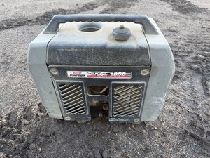 lot 4 image: Coleman Powermate Pulse 1850 Portable Generator