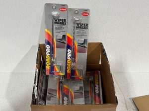 lot 13 image: Wiper Huggies (Brackets) Qty 14