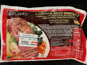 lot 9 image: J - Cooks Corned Beef Brisket with Spice Packet