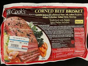 lot 29 image: J - Cooks Corned Beef Brisket 4.73 lb with Spice Packet