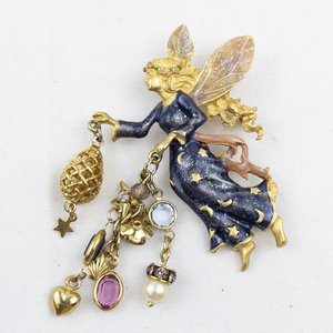 lot 288 image: Kirks Folly Twinkle The Tooth Fairy Gold Tone Base Metal Brooch .