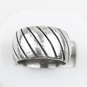 lot 321 image: Mexico (Unknown) Diagonal Wide Sterling Silver Band. Size 8 - 8.25.