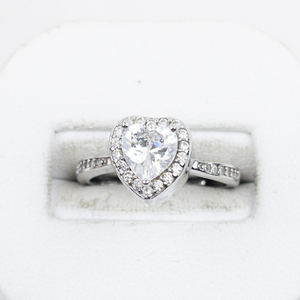 lot 346 image: Heart Shaped Topaz sterling Silver Ring. Size 6.5 - 6.75.