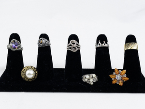 lot 368 image: Set of eight  Gold & Silver Tone Base Metal Rings . Size 5.5-6.