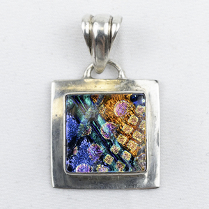 lot 379 image: Square Dichroic Glass sterling silver pendant (no chain).