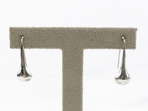 lot 450 image: Teardrop Sterling Silver French Wire Dangle Earrings .