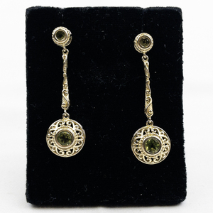 lot 455 image: Filigree Peridot Drop Vermeil (Sterling Silver) Dangle Earrings .