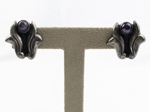lot 474 image: Amethyst Sterling Silver Screw-Back Non-Pierced Earrings.