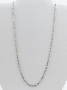 lot 518 image: Classic 18 Singapore Sterling Silver Chain Necklace.
