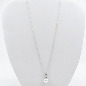 lot 522 image: Pearl & CZ Sterling Silver Pendant Necklace .