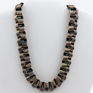 lot 544 image: Chunky Copper Choker Necklace.