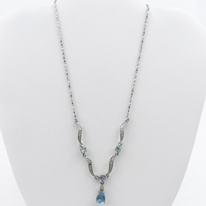 lot 549 image: AVON March Birthstone Aquamarine Silver Tone Base Metal Lariat Necklace .