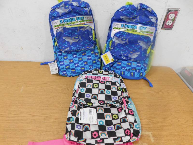 lot 73 image: (3) Backpacks