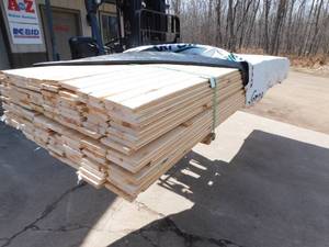 lot 11 image: 1 x 6 x 10 Ponderosa Pine Tongue & Groove With Center Bead on Face - 460 Linear Feet
