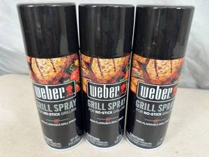 lot 138 image: 3 New Cans of Weber Grill Spray
