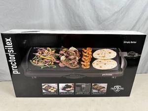 lot 152 image: Brand New Proctor Silex Electric Flat Griddle