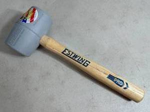 lot 96 image: New Estwing Pro Deadhead Dead Blow Hammer