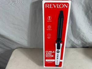 lot 112 image: New Revlon 1 inch Hair Curling Iron