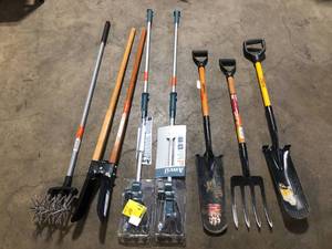 lot 2 image: Lot of Assorted Outdoor Lawn Care Items Various Models and Conditions Customer Returns See Pictures