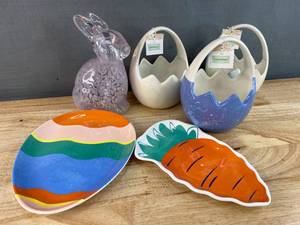 lot 359 image: Brand New Easter Glass Standing Purple Bunny, 3 Cracked Egg Baskets, Egg Plate and Carrot Plate N