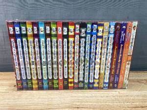 lot 21 image: Brand New Diary of a Wimpy Kid Box of Books 1-22 $97 Retail N