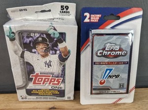 lot 18A image: 2 Brand New Factory Sealed Topps Chrome Baseball Packs and 2025 Topps Series One MLB Baseball 59 Card Box N
