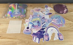 lot 67A image: Brand New Taylor Swift Birthday Decorations Party Pack N