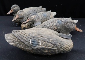 lot 33 image: 6 MALLARD DECOYS WITH STRING AND WEIGHTS