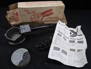 lot 42 image: HOT POT FISHING SINKER MAKER