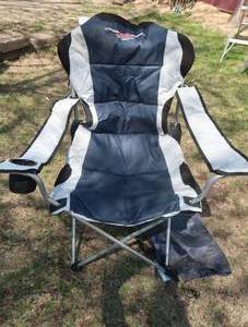 lot 83 image: LARGE BAG CHAIR