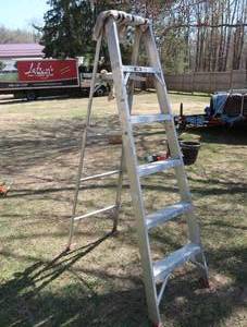 lot 103 image: WERNER 6FT LADDER