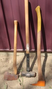 lot 107 image: SLEDGE HAMMER, AXE, AND LOG ROLLER