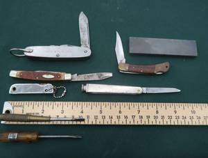 lot 112 image: VINTAGE POCKET KNIVES AND MORE