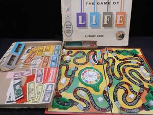 lot 161 image: VINTAGE MILTON BRADLEY THE GAME OF LIFE 100TH ANNIVERSARY EDITION