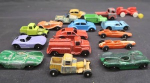 lot 166 image: VINTAGE DI CAST TOOTSIE TOY CARS