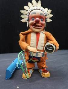 lot 150 image: VINTAGE 1961 YONEZAWA TOM TOM TOY