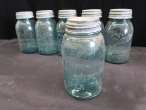 lot 178 image: ANTIQUE BALL MASON JARS WITH LIDS