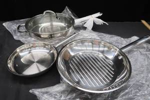 lot 217 image: 3 NEW STAINLESS STEAL PANS