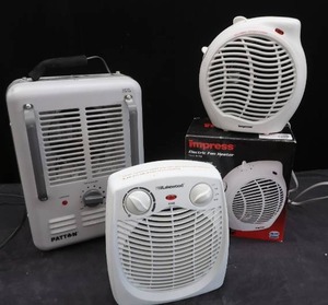 lot 235 image: 3 PLUG IN ELECTRIC HEATERS