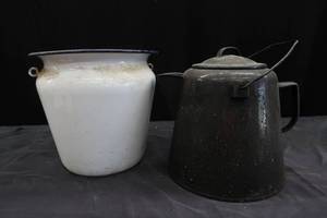 lot 243 image: ENAMLE POT, CAMPING COFFEE POT