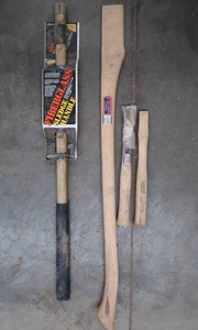 lot 331 image: VINTAGE AXE  HAMMER HANDLES