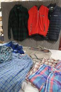 lot 357 image: LOT OF MENS SIZE LARGE XL SHIRTS AND JEANS