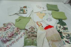 lot 57 image: Dish Towel Lot