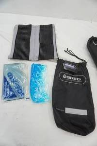 lot 100 image: Polar Care Pack reusable ice packs