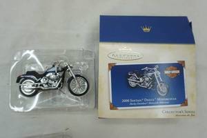 lot 138 image: Hallmark Keepsake Ornament 2000 Softail Deuce Motorcycle